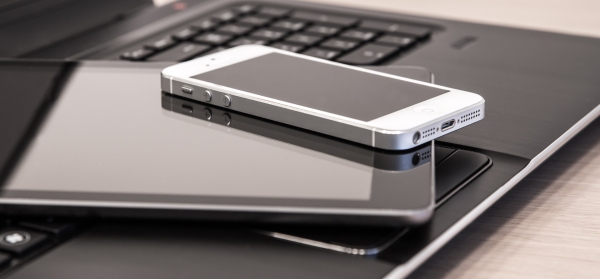 workspace-mobile-devices_1920x1200